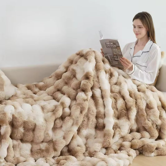 Bubble Fleece Faux Fur Throw Blanket